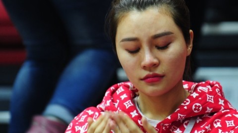 新疆主场惜败辽宁 李根爱妻泪洒赛场
